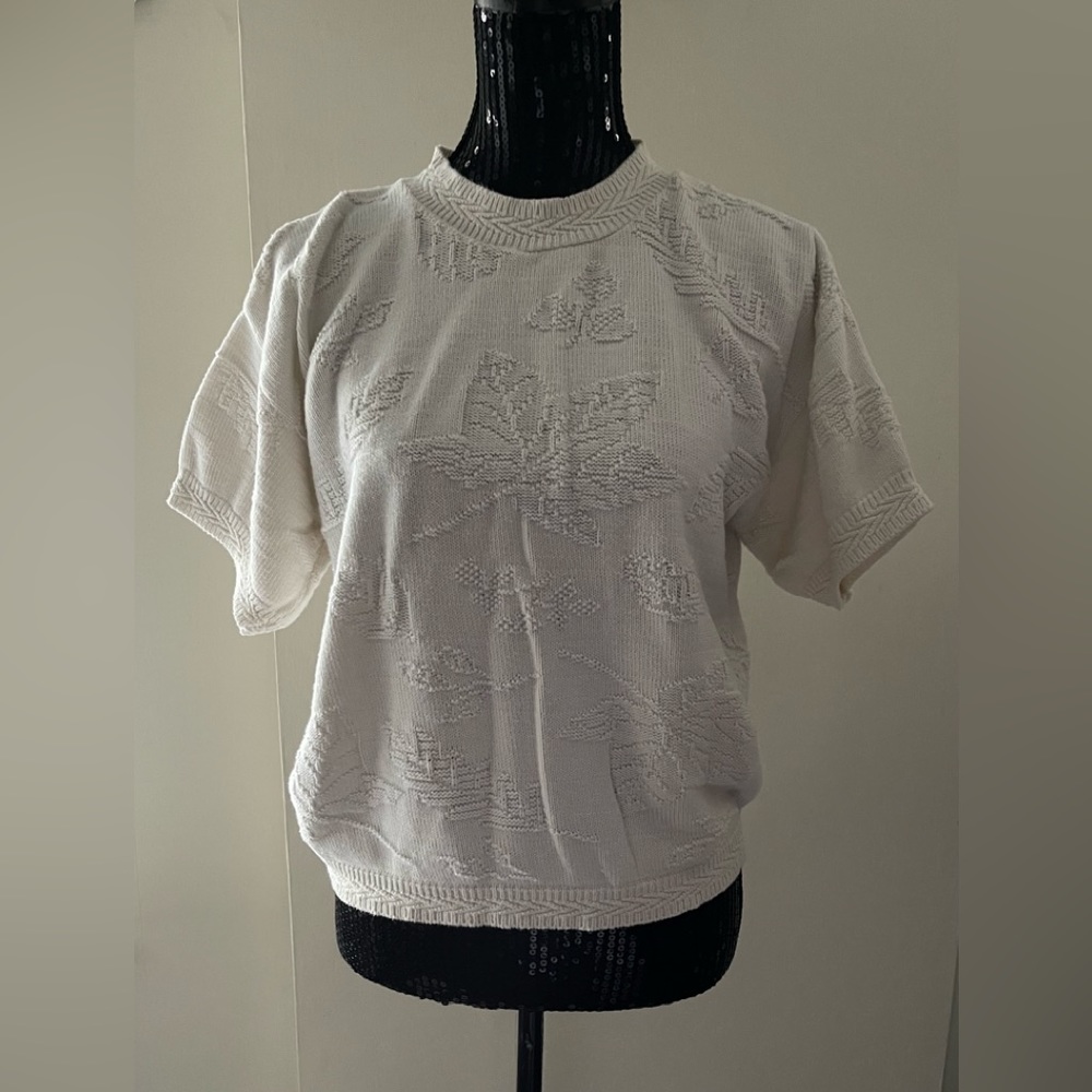 Vintage Yarnworks Cream Maple Leaf Sweater Size Large